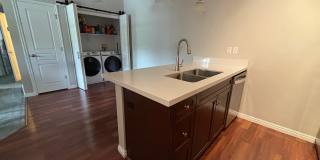 Modern 2 Bed 2 Bath Condo in the Heart of Downtown SLC! Gallery 7