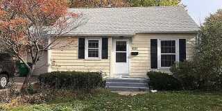 Charming Home in the Heart of St. Louis Park Gallery 1