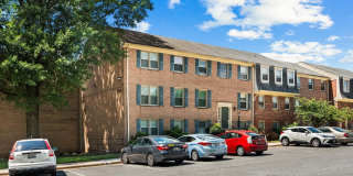 6034 WESTCHESTER PARK Drive Gallery 1