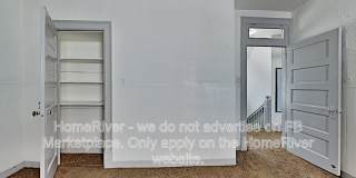 46 Tretow St Gallery 16