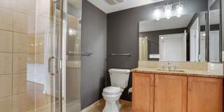 Sun-Drenched 1BR Condo with Rooftop Pool & Parking in Heart of Ballston Gallery 16