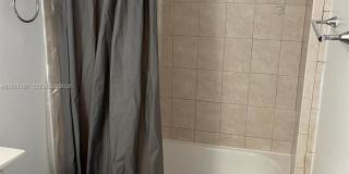 2280 SW 32nd Ave Gallery 10