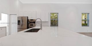 1666 Victoria Pointe Cir Gallery 73