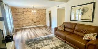 Beautiful 3 bed, 2.5 bath home for rent in the heart of Madison! Gallery 7