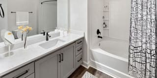 Park at Crossroads Gallery 8