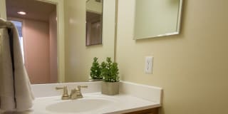 TGM Shadeland Station Gallery 8