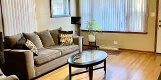 17712 Community Street Gallery 4