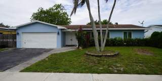 8105 NW 74th Ter Gallery 1