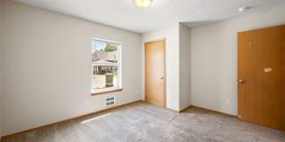 Spacious 3-Bed Duplex in Central Spokane — Washer/Dryer Included Gallery 15