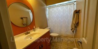 910 Sycamore Ln Gallery 21