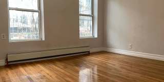 155 Pulaski St Gallery 3