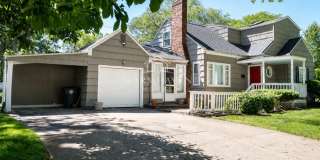 302 North Pershing Avenue Gallery 1
