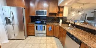 896 N Federal Hwy Gallery 1