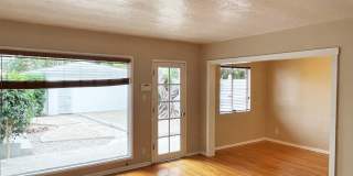 Peaceful 3bd home in Westchester Gallery 3