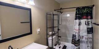 2638 King Court Gallery 19