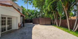 140 N Hibiscus Dr Gallery 19