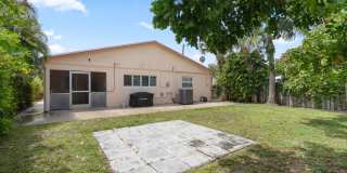 306 18th Avenue N Gallery 29