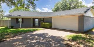 1214 Sycamore Drive Gallery 1
