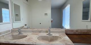 4 Bedroom 2 Bathroom House with 2 Car Garage Located in Fashion Square Near Schools and Shopping 4 Bedroom 2 Bathroom House with 2 Car Garage Located in Fashion Square Near Schools and Shopping Gallery 38