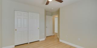 CHARMING 2 BEDROOM TOWNHOME IN SOUTHERN HIGHLANDS Gallery 26
