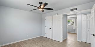 Spacious 3BR/2BA Tucson Retreat with 2-Car Garage & Expansive Patio Gallery 21