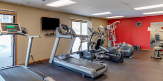 Westchester Square Gallery 6