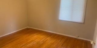 1411 Greenbrier Drive 1411 Greenbrier Drive Gallery 7