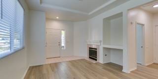 SUMMERLIN BEAUTY*UPGRADED*COMMUNITY POOL*3 BEDROOMS*STAINLESS STEEL APPLIANCES* Gallery 12