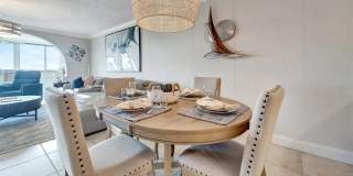 1125 W PEPPERTREE Drive Gallery 7
