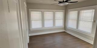 2002 Sayles Boulevard Gallery 15