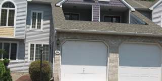 444 MEADOW Lane Gallery 1