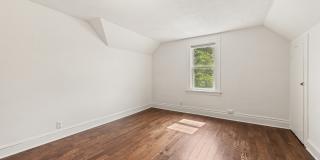 314 Suburban Avenue Gallery 20