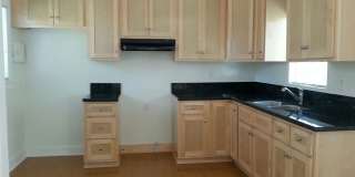 BELLA APARTMENTS: Beautiful 1 Bed - 1 Bath Gallery 7