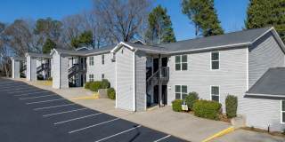 $2k Credit on Newly Remodeled 2bd/1bth Apartments You'll Be Proud to Call Home! Gallery 1