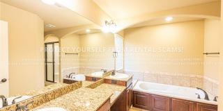 2609 N Brush Creek Drive Gallery 8
