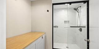 12110 Bowmore Gallery 21