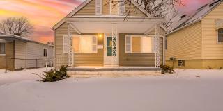 Sunny 3-Bed Hazel Park Home with Spacious Backyard! Gallery 1