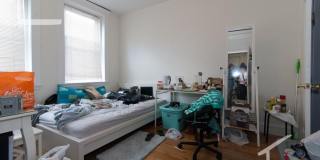 Nice 2 bed in prime location Gallery 4