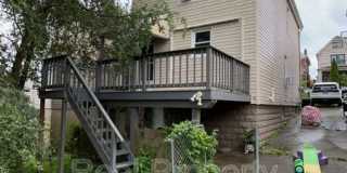 625 Blanton Street Gallery 21