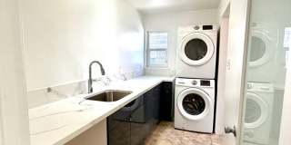Beautiful Newly Renovated 3BD 2BA Gallery 13