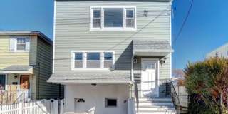 156 Crystal St Gallery 1