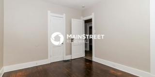 100 North Longworth Avenue Gallery 12