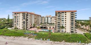 1147 Hillsboro Mile Gallery 38