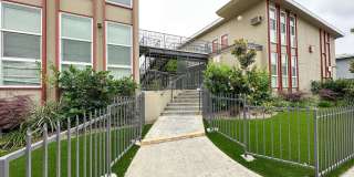 6446 Lexington Avenue Gallery 1