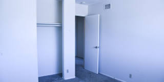 522 East Collins Gallery 41