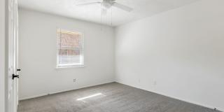 The Riverview Gallery 60