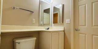 1 Bedroom 1 Bath Condo Gallery 5