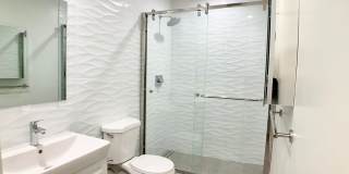 Private, REMODELED 1/1. In-Unit W/D! Dishwasher! Roof Deck! Parking! Gallery 4