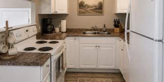 1516 N. Brook Ct. Gallery 3