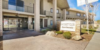 Racquet Club Apartments Gallery 13